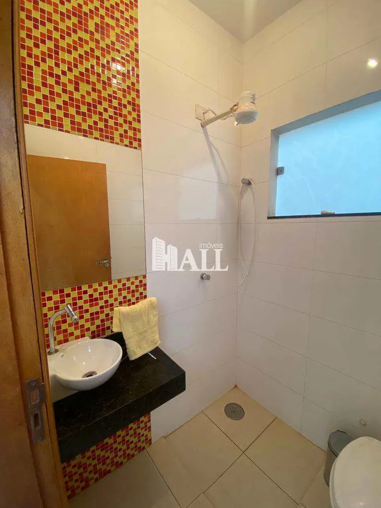 Casa, 3 quartos, 241 m² - Foto 2