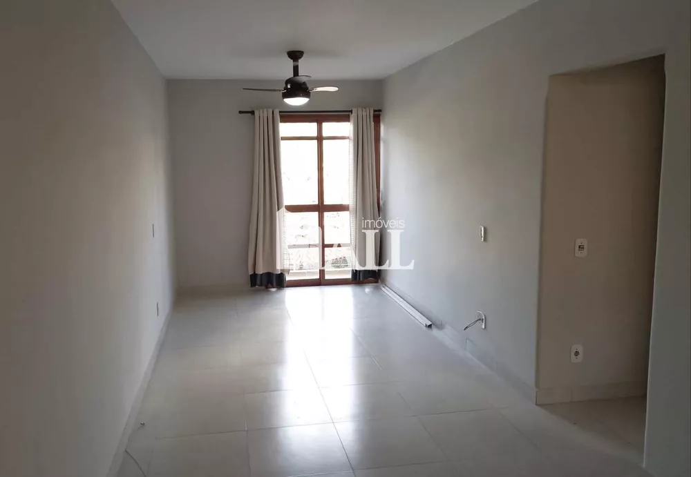 Apartamento à venda com 2 quartos, 60m² - Foto 1