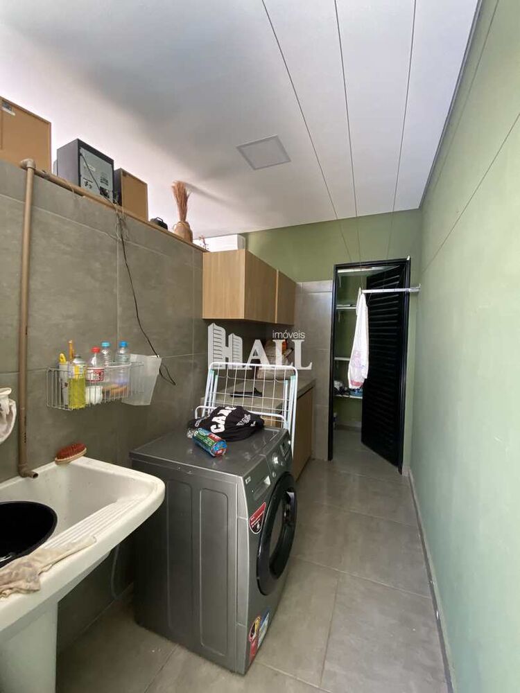Casa à venda com 3 quartos - Foto 1