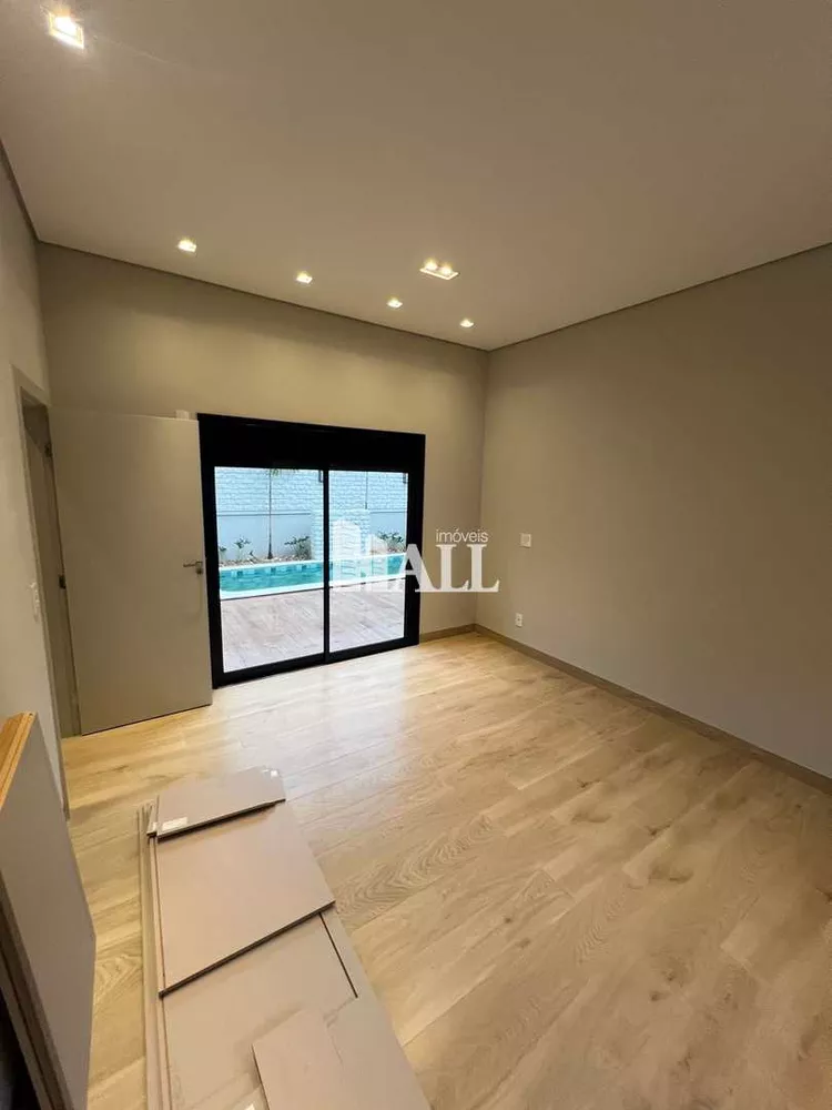 Casa de Condomínio à venda com 3 quartos, 215m² - Foto 13