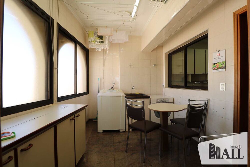 Apartamento, 4 quartos, 264 m² - Foto 2