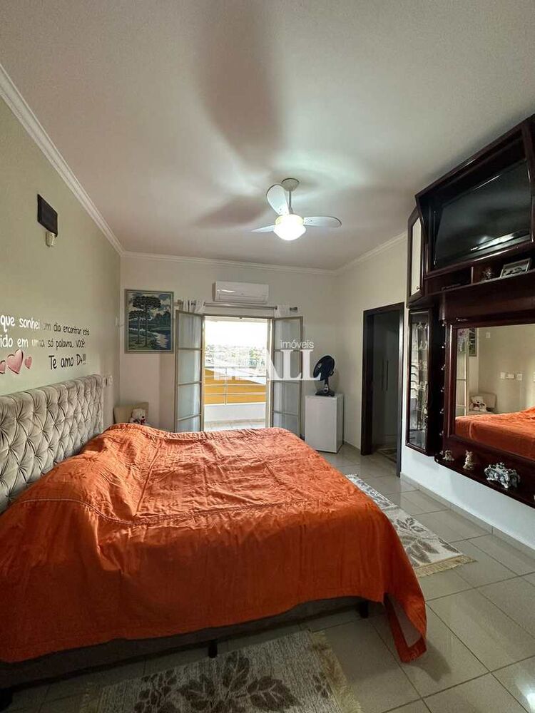 Casa, 3 quartos, 407 m² - Foto 4