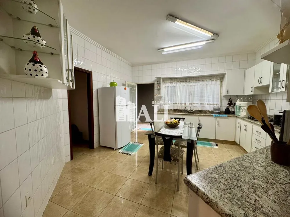 Casa, 3 quartos, 270 m² - Foto 13