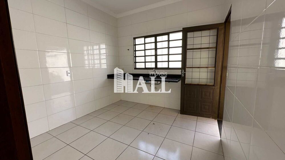 Casa, 3 quartos, 92 m² - Foto 1