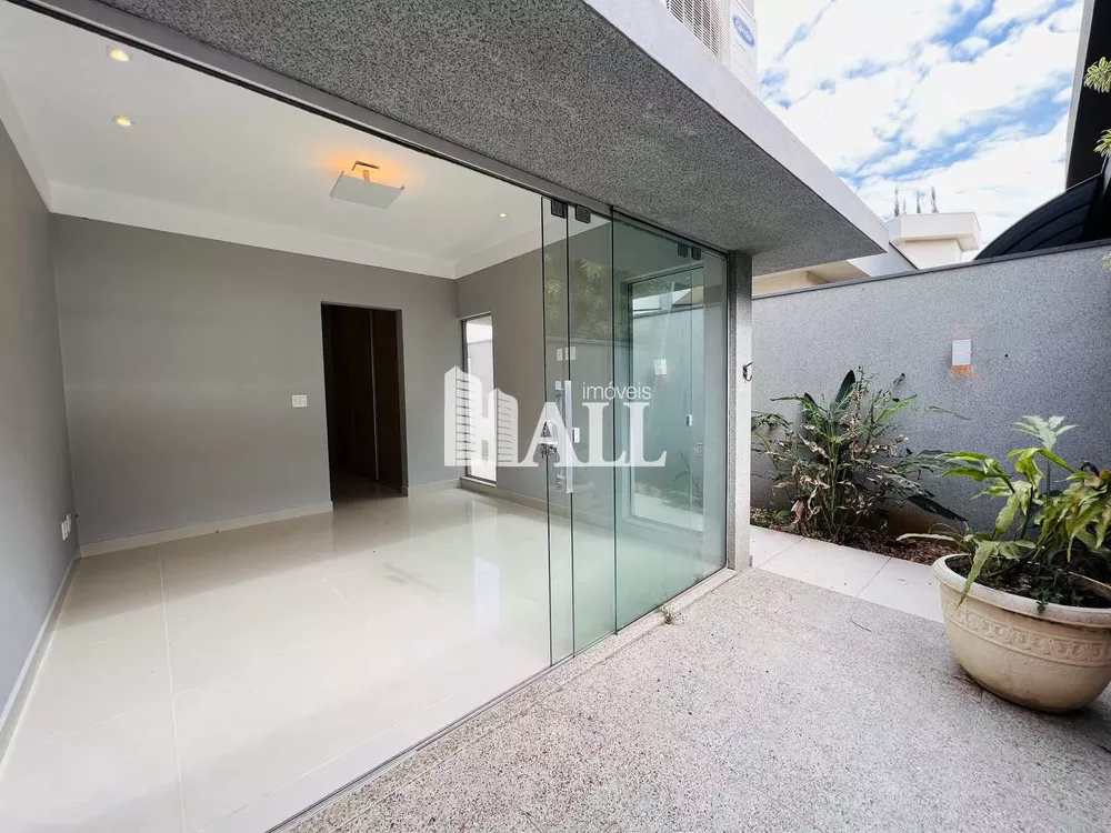 Casa de Condomínio à venda com 3 quartos, 280m² - Foto 2