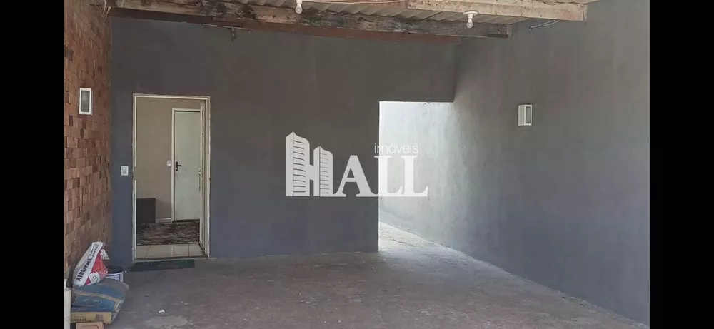 Casa à venda com 3 quartos, 110m² - Foto 1