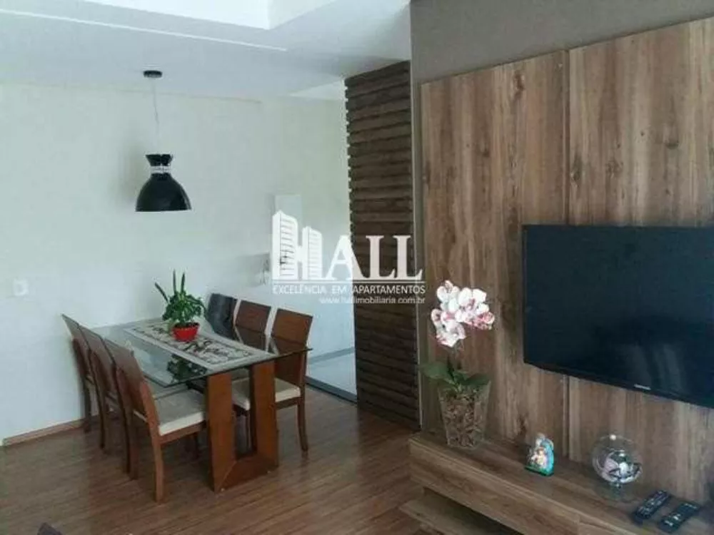 Apartamento à venda com 2 quartos, 60m² - Foto 1