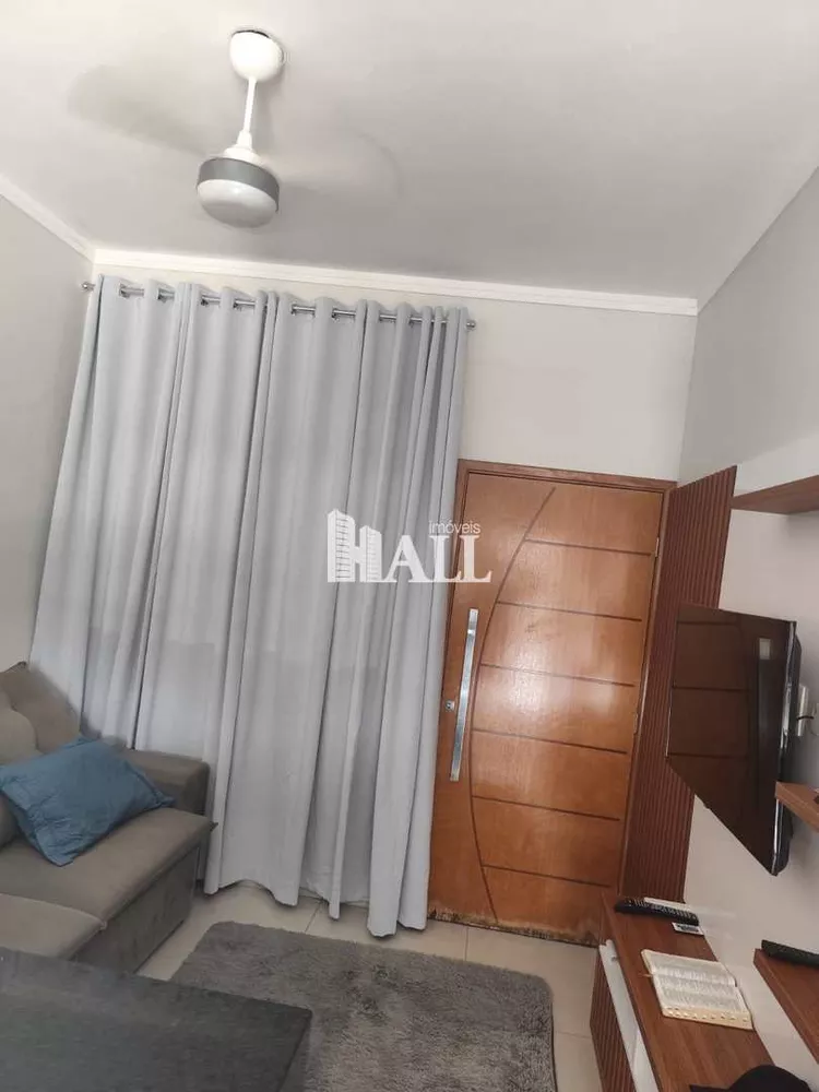 Casa à venda com 2 quartos, 135m² - Foto 2