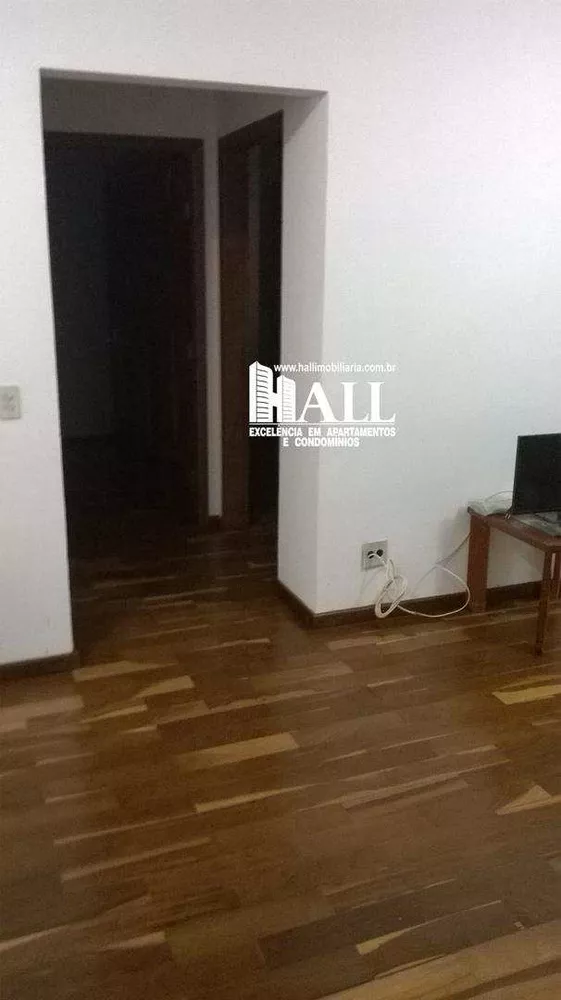 Apartamento à venda com 2 quartos, 84m² - Foto 3