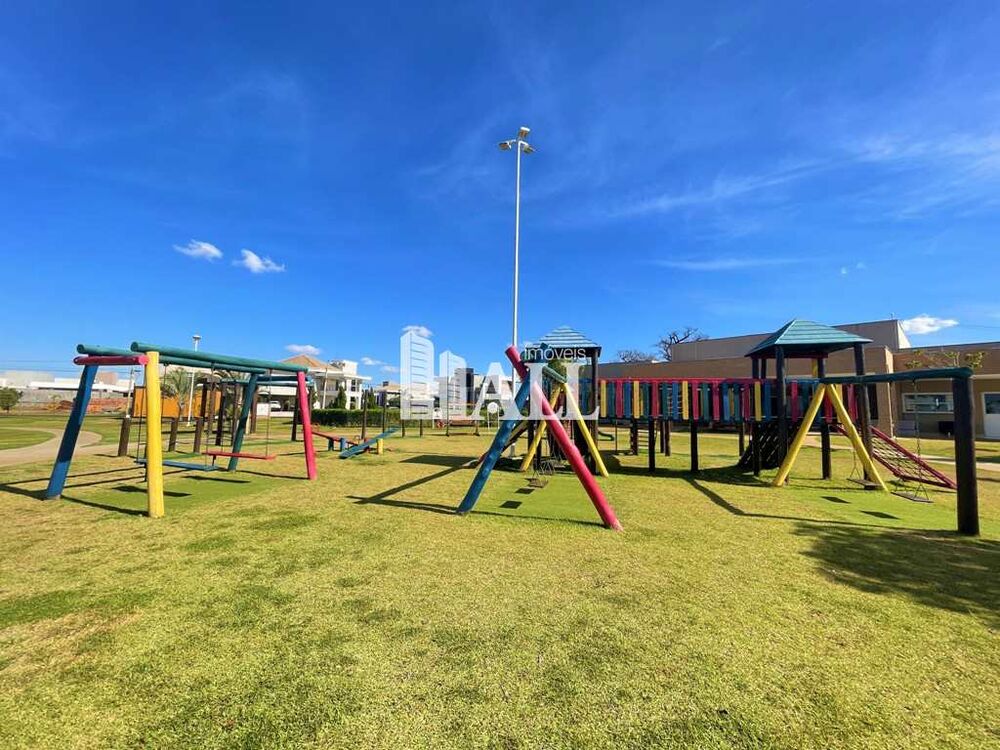 Casa de Condomínio à venda com 4 quartos, 377m² - Foto 8