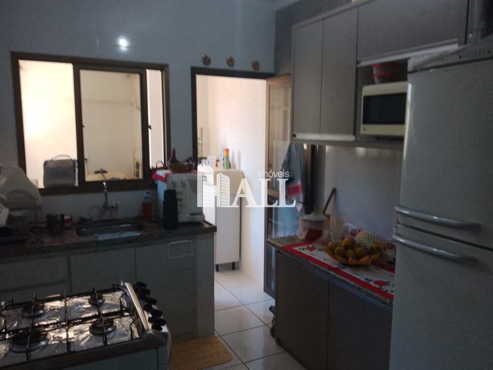 Apartamento, 3 quartos, 136 m² - Foto 2