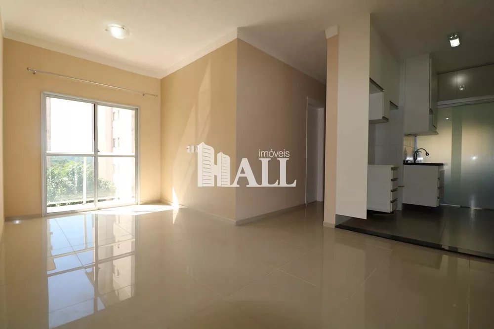 Apartamento à venda com 2 quartos, 60m² - Foto 1