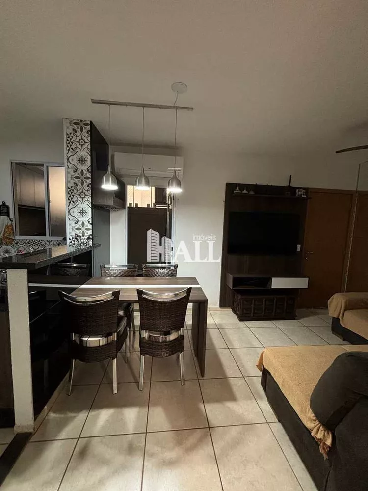 Apartamento à venda com 2 quartos, 50m² - Foto 2