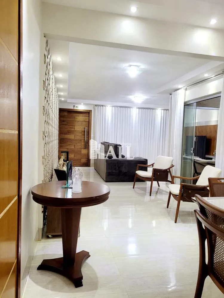 Casa, 3 quartos, 250 m² - Foto 3