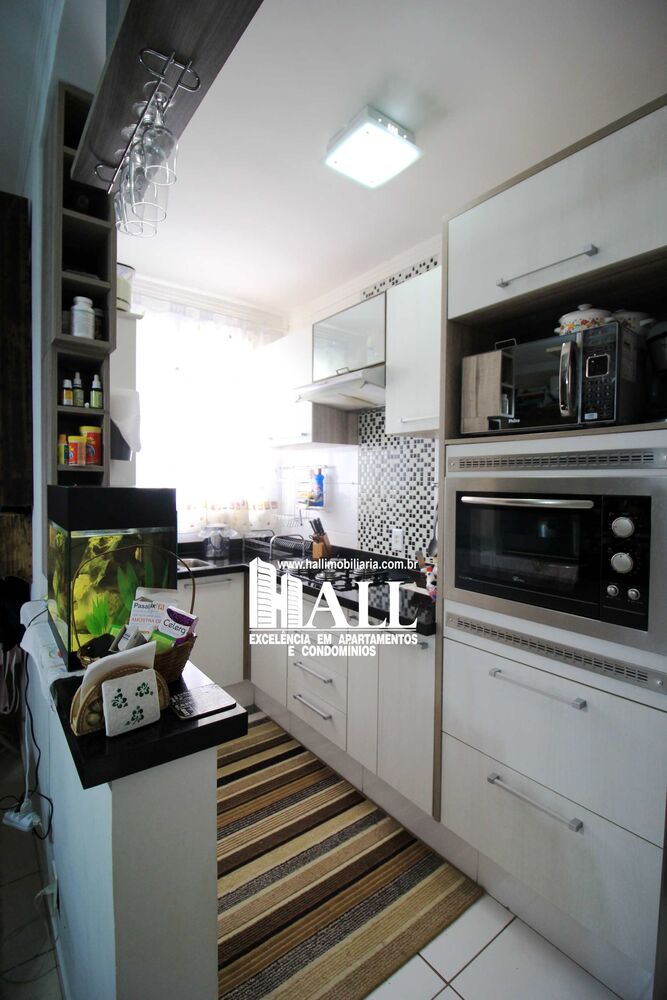 Apartamento à venda com 2 quartos, 56m² - Foto 2