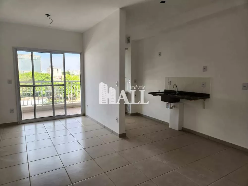 Apartamento à venda com 2 quartos, 77m² - Foto 2