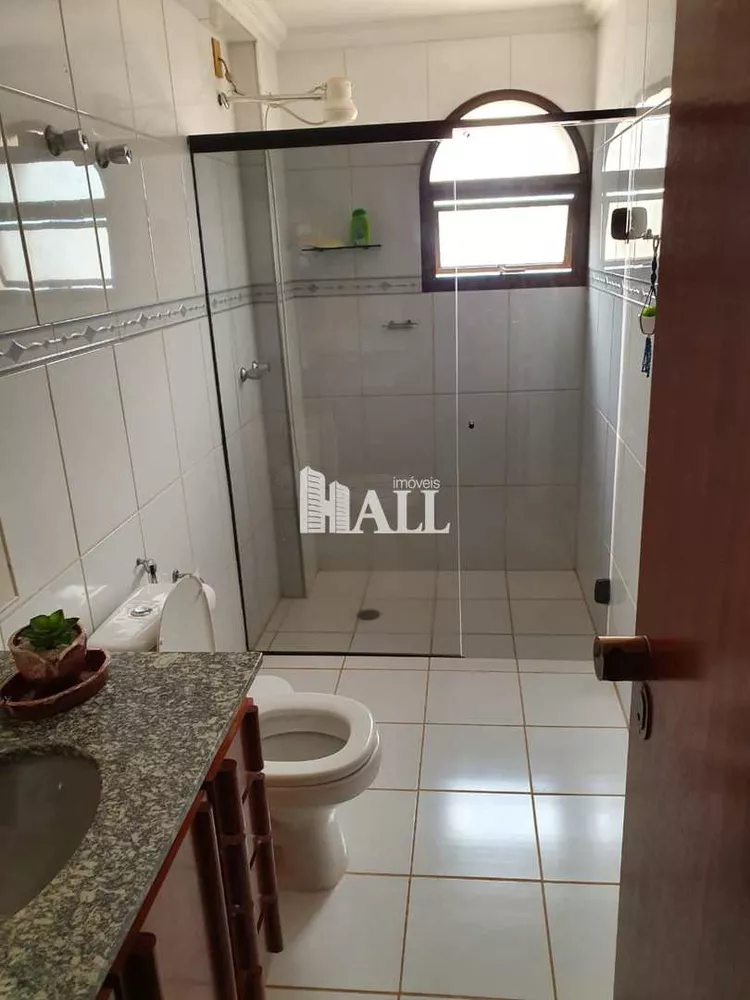 Apartamento à venda com 3 quartos, 198m² - Foto 5