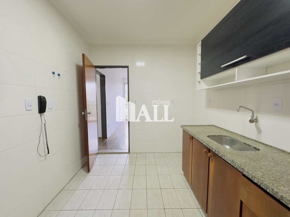 Apartamento à venda com 3 quartos, 75m² - Foto 4
