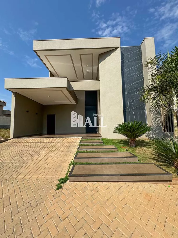 Casa de Condomínio à venda com 3 quartos, 360m² - Foto 1