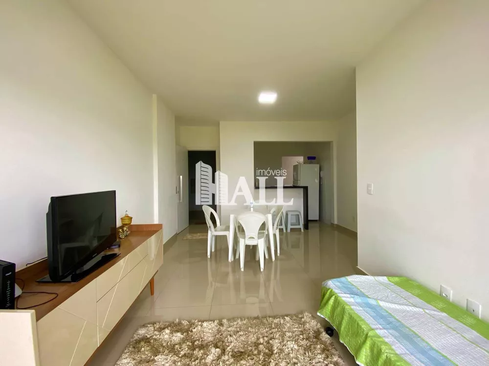 Apartamento à venda com 3 quartos, 97m² - Foto 1