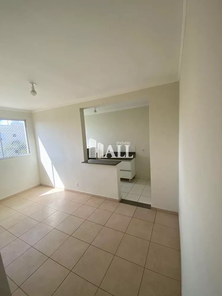 Apartamento à venda com 2 quartos, 47m² - Foto 4