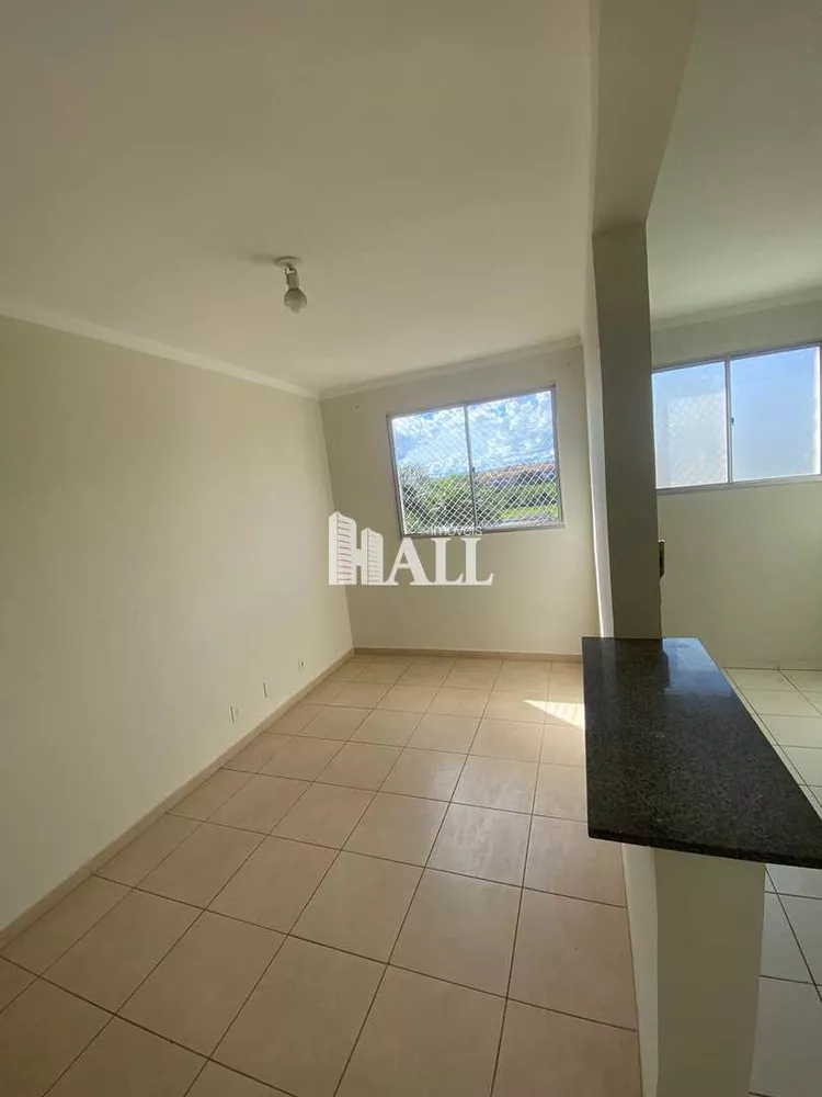 Apartamento à venda com 2 quartos, 47m² - Foto 3