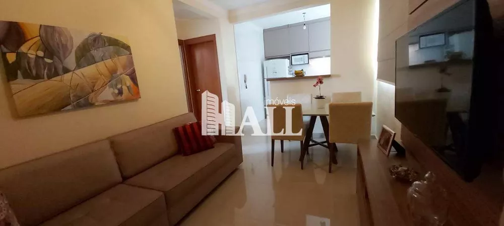 Apartamento à venda com 2 quartos, 45m² - Foto 2