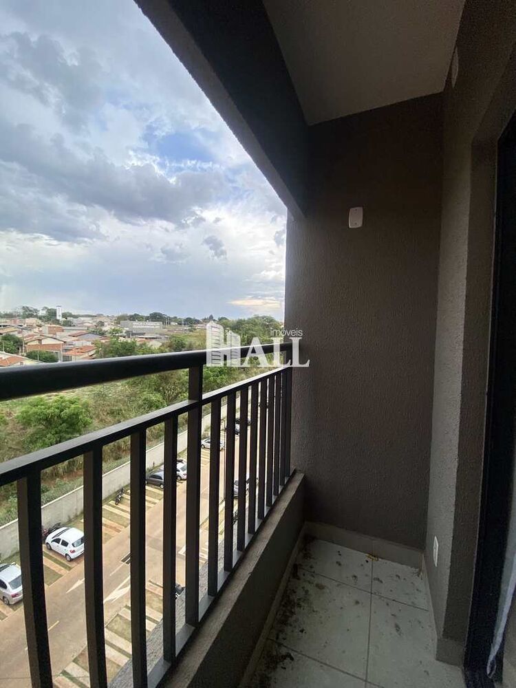 Apartamento à venda com 2 quartos, 48m² - Foto 2