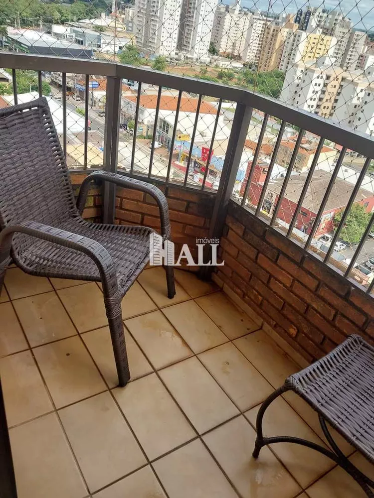 Apartamento à venda com 2 quartos, 70m² - Foto 3