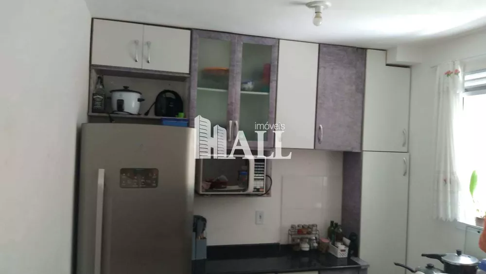 Apartamento à venda com 2 quartos, 50m² - Foto 2