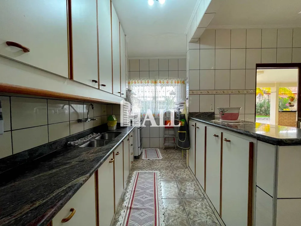 Casa, 3 quartos, 253 m² - Foto 3