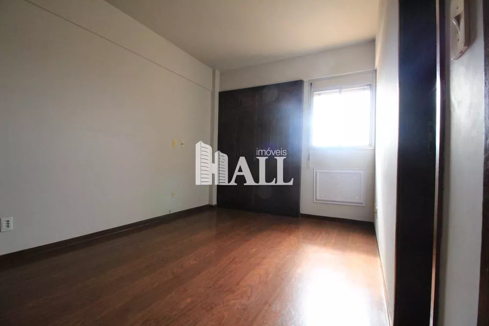 Apartamento à venda com 3 quartos, 190m² - Foto 7