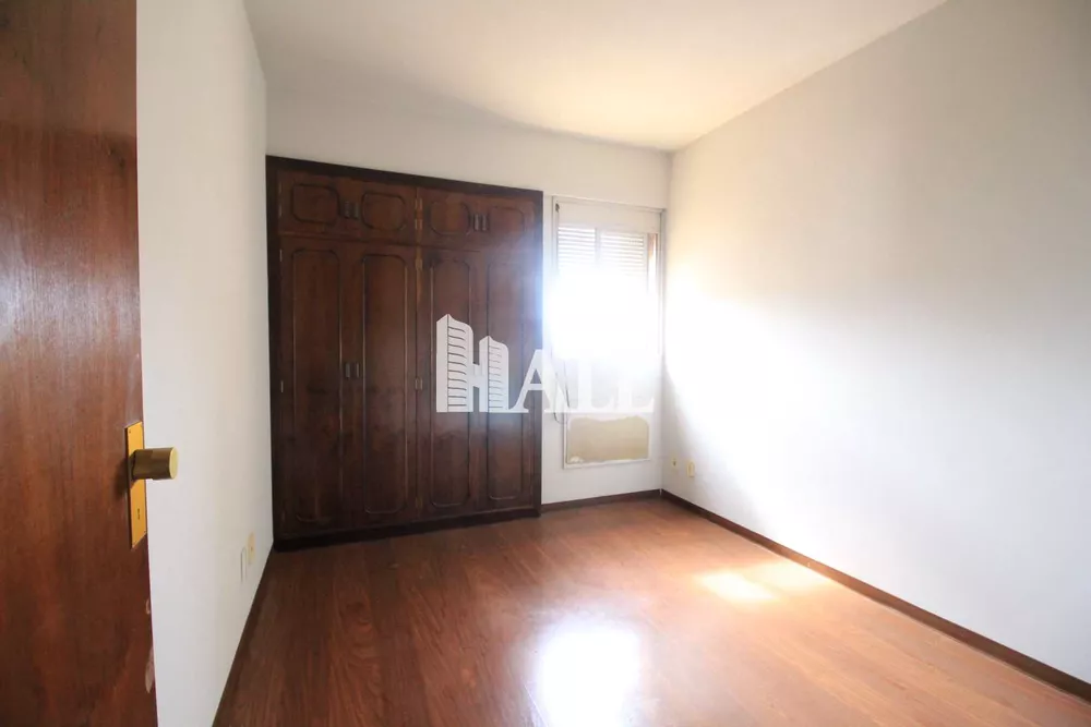 Apartamento à venda com 3 quartos, 190m² - Foto 5