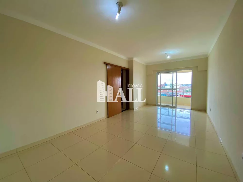 Apartamento à venda com 2 quartos, 82m² - Foto 1