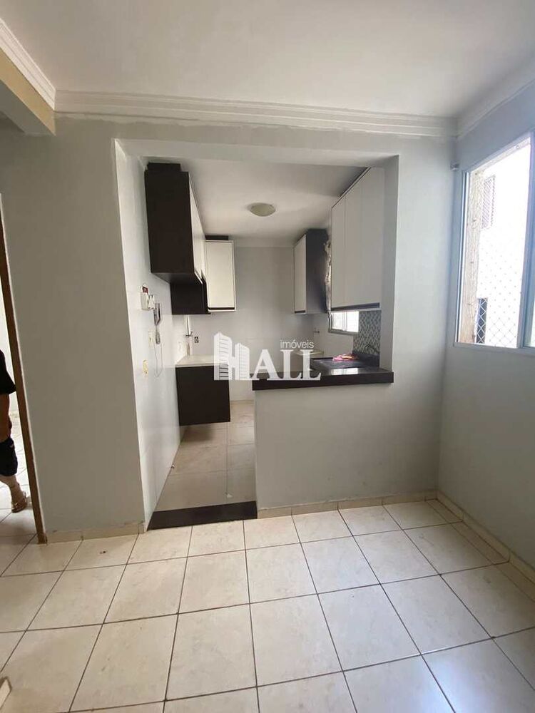 Apartamento à venda com 2 quartos, 45m² - Foto 3