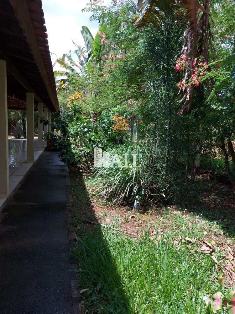 Chácara à venda com 2 quartos, 300m² - Foto 7