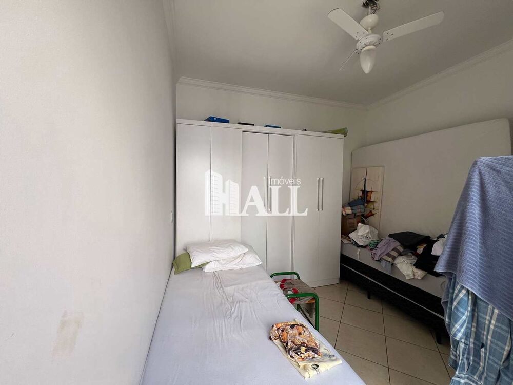 Casa à venda com 3 quartos, 260m² - Foto 3