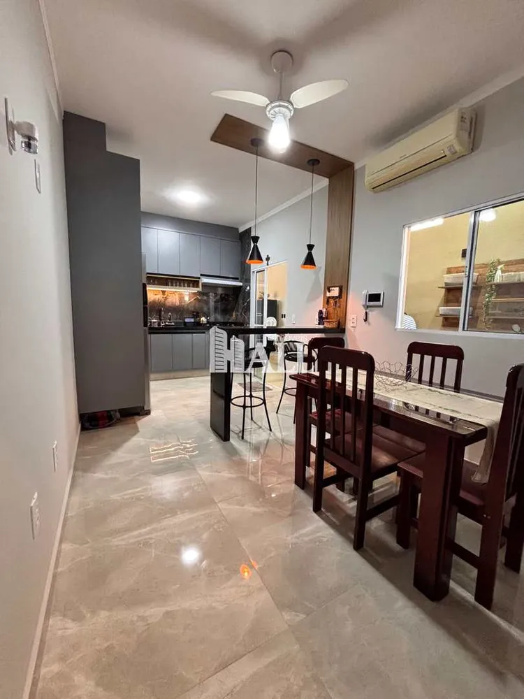 Casa, 3 quartos, 180 m² - Foto 3