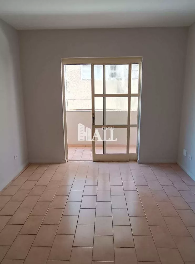 Apartamento à venda com 3 quartos, 80m² - Foto 4