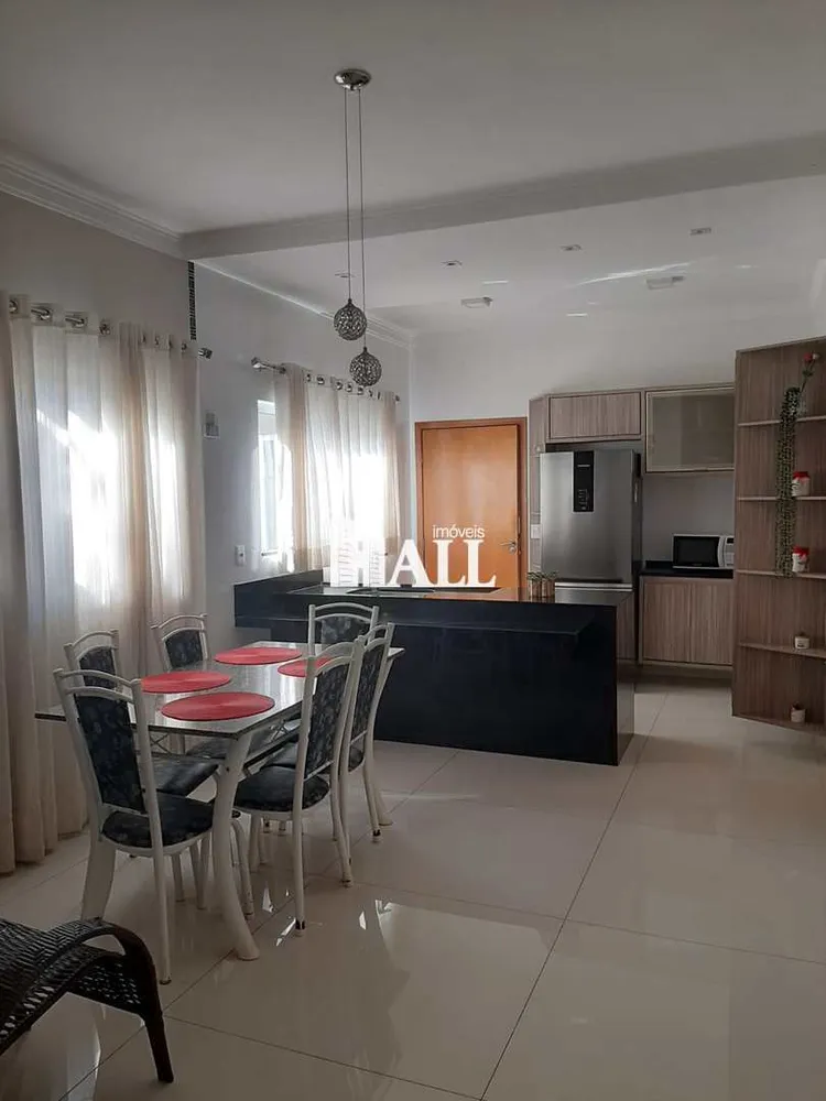 Casa, 3 quartos, 147 m² - Foto 2