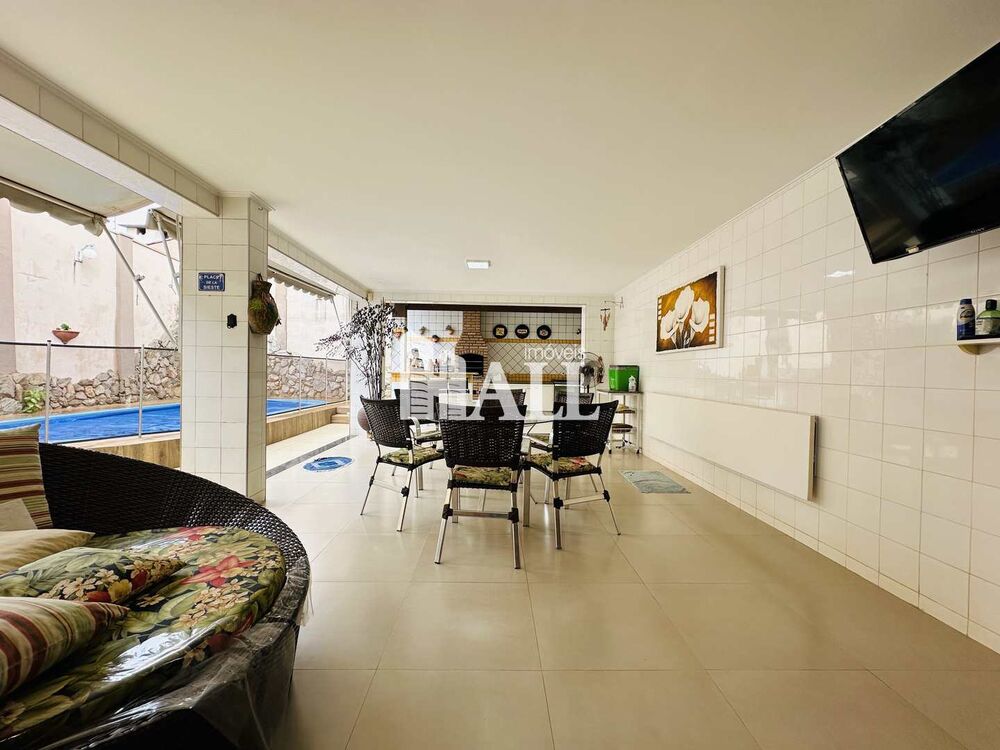 Casa, 4 quartos, 326 m² - Foto 2