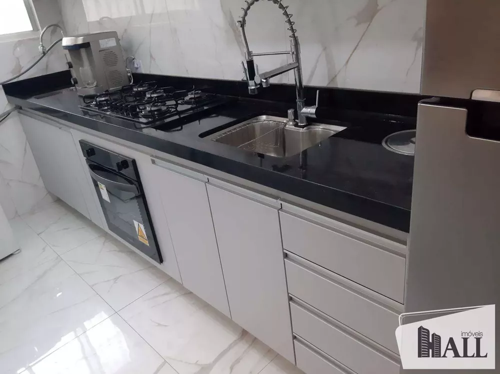 Apartamento à venda com 2 quartos, 65m² - Foto 4