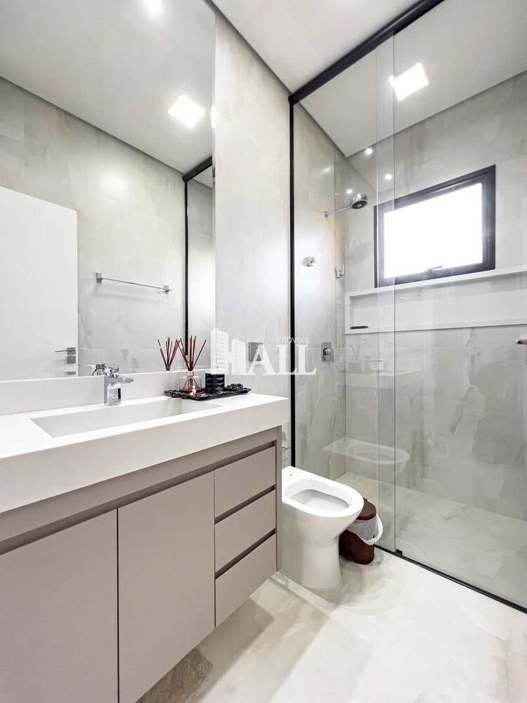 Casa de Condomínio, 4 quartos - Foto 1