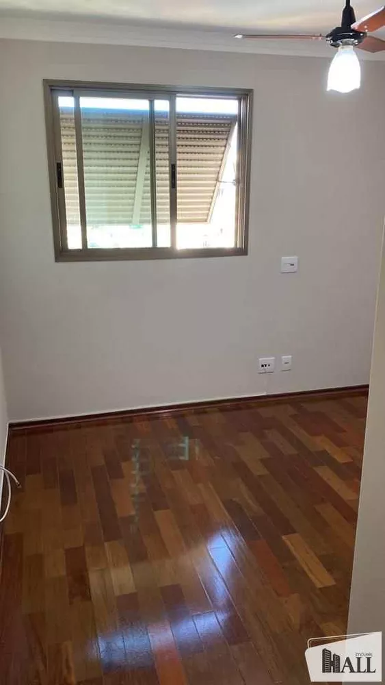 Casa à venda com 3 quartos, 140m² - Foto 3