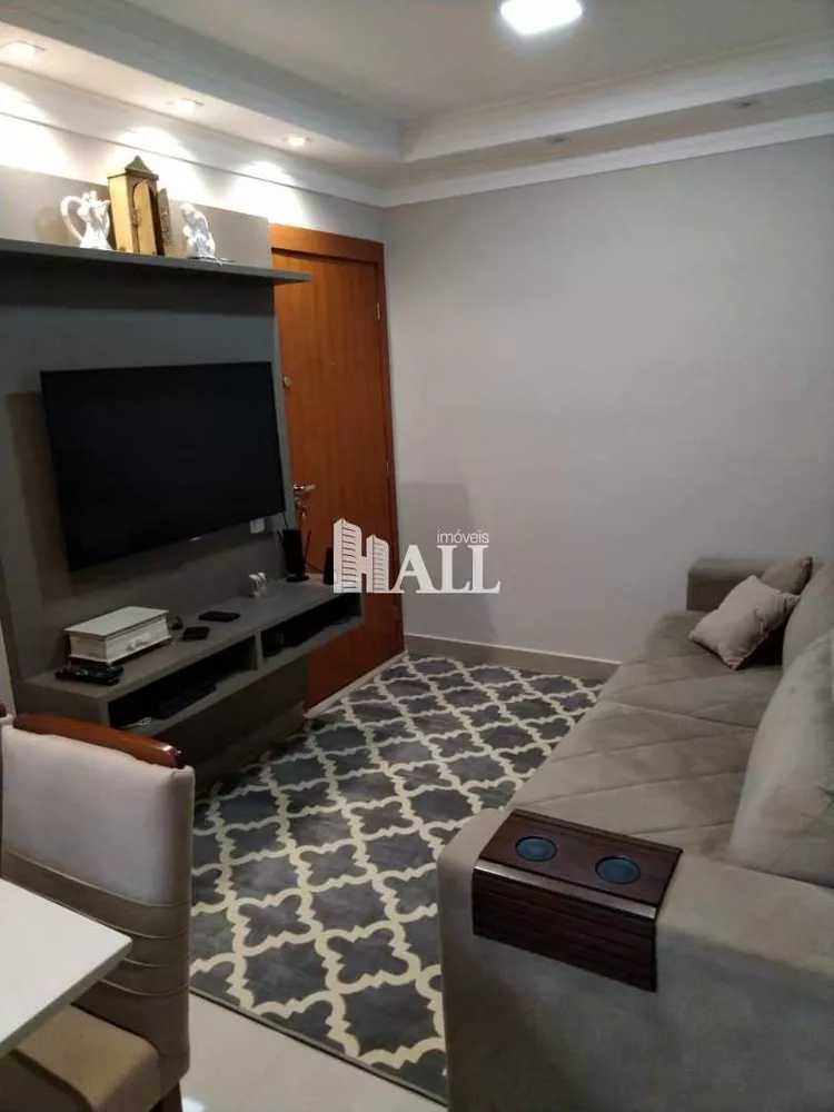 Apartamento à venda com 2 quartos, 47m² - Foto 2