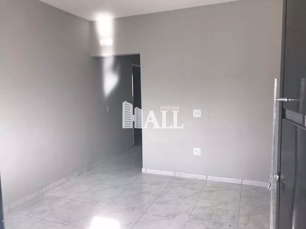 Casa à venda com 3 quartos, 100m² - Foto 3