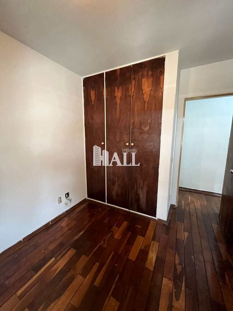 Apartamento à venda com 2 quartos, 63m² - Foto 2