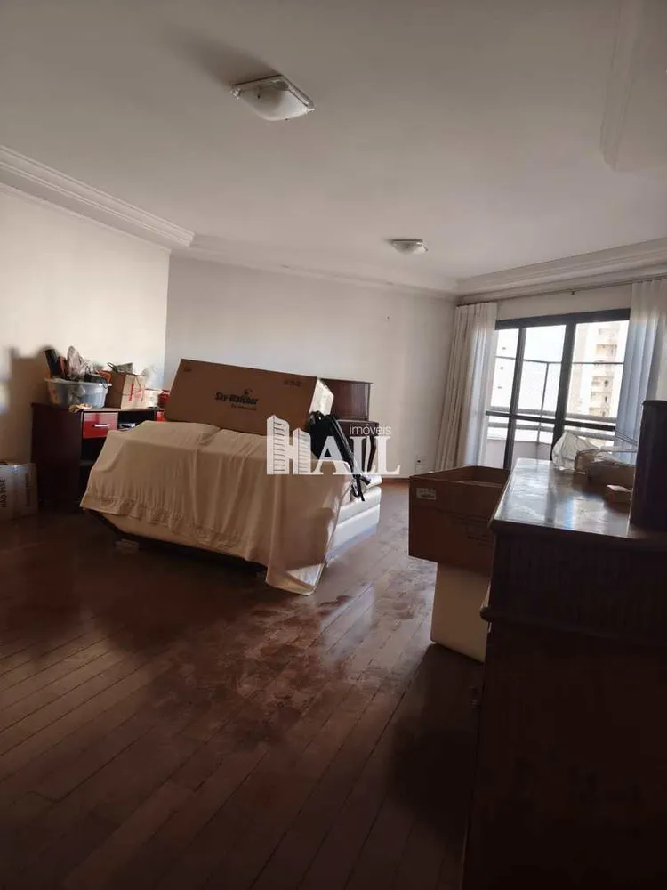 Apartamento, 3 quartos, 140 m² - Foto 1