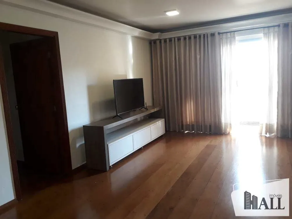 Apartamento, 3 quartos, 140 m² - Foto 2