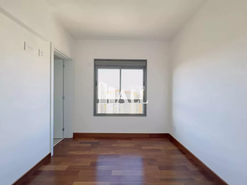 Apartamento à venda com 3 quartos, 197m² - Foto 7